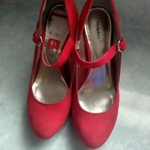 Style & Co. Women's Bold Red Heels